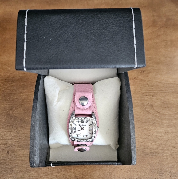 Fossil Watch Pink Leather Band With Rhinestones - Picture 3 of 9